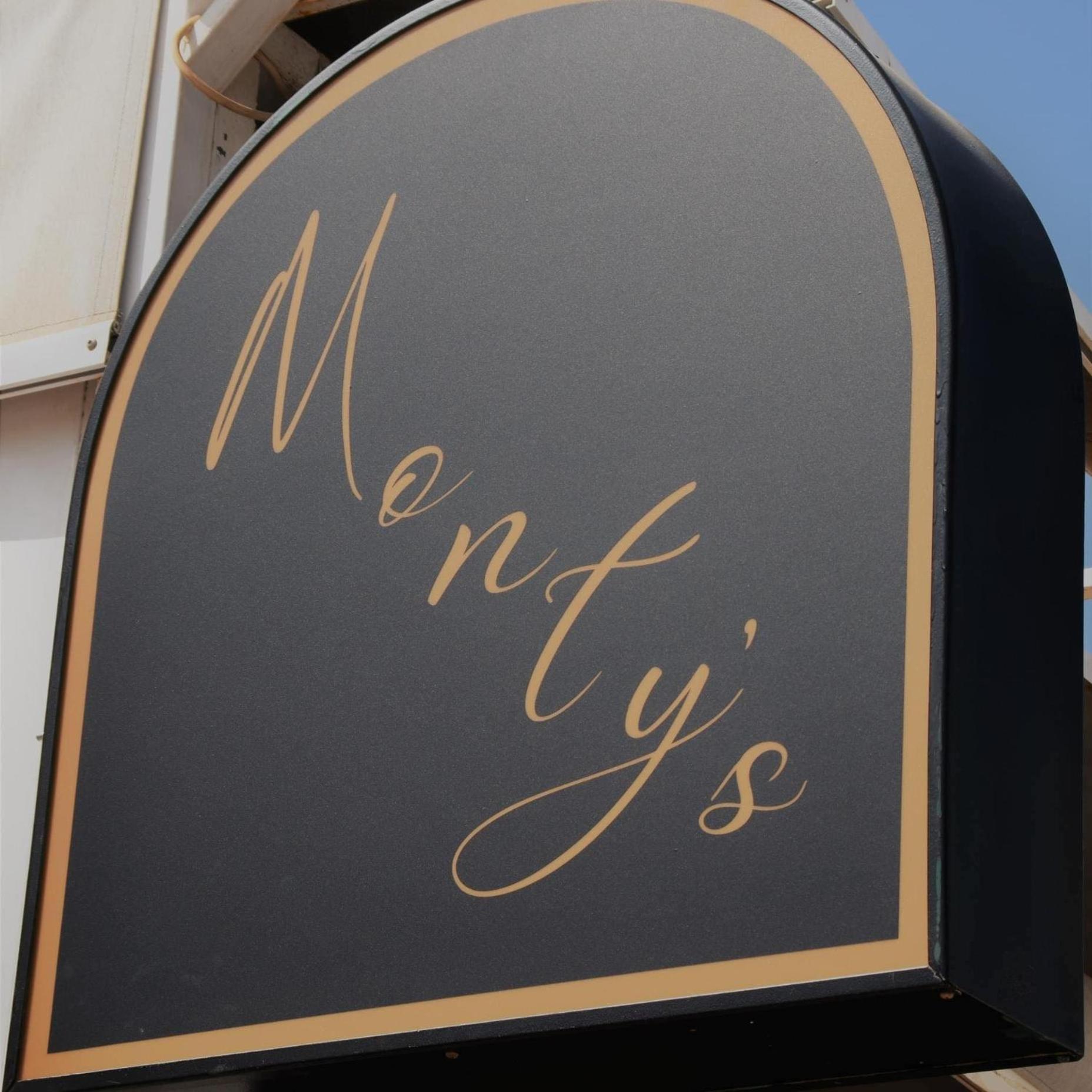 Hostal Montys Nerja Ngoại thất bức ảnh